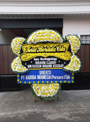 Papan Bunga Duka di Hantara